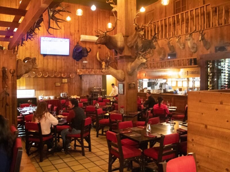 El Oeste Steak House